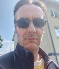 René 51 ans Düsseldorf  Allemagne