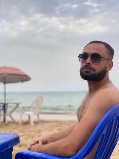 Finesse 33 ans Oran Algérie