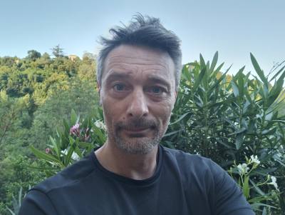 Loic 47 años Privas Francia