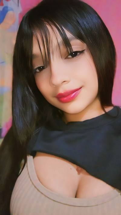 Madeleis 22 ans Cúcuta Colombie