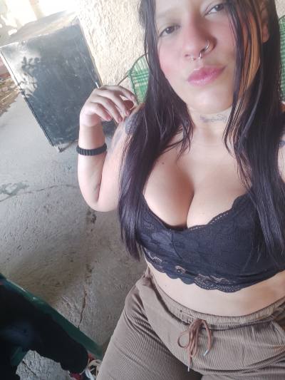 Hanna 31 ans Valencia Venezuela