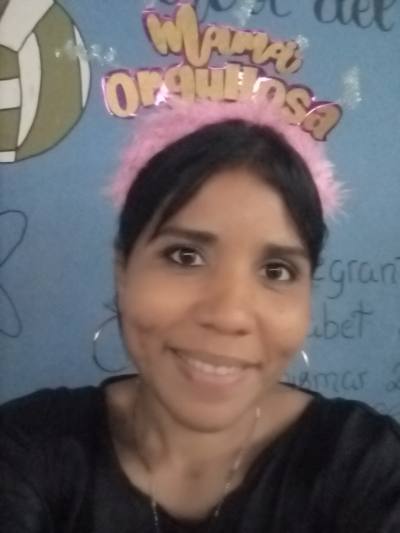 Melany 39 ans Carúpano  Venezuela