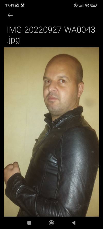 Nicolas 47 ans Paris  France