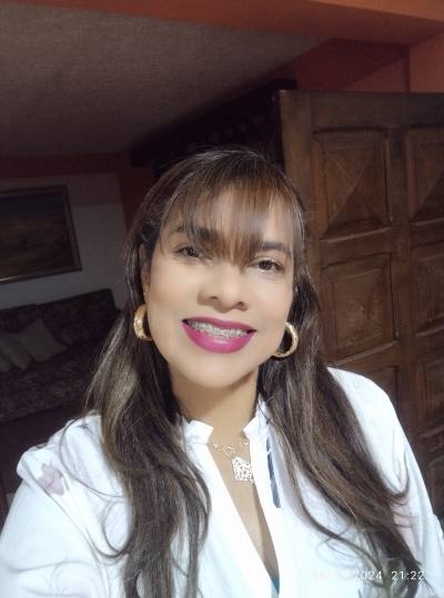 Angela 44 ans Bogotá  Colombie