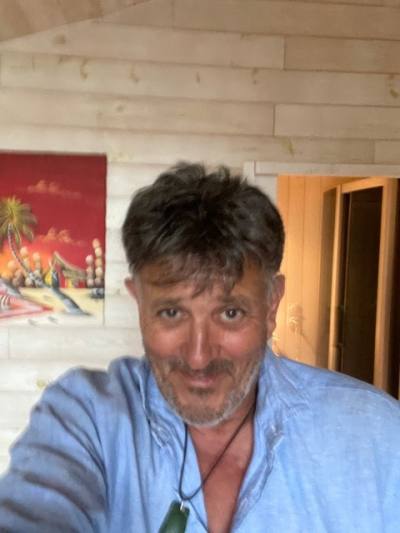 Bruno 61 años Bordeaux Francia