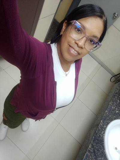 Roselyn 46 ans Caracas Venezuela