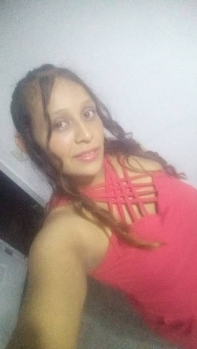 Everlyn 21 ans Barinas  Venezuela