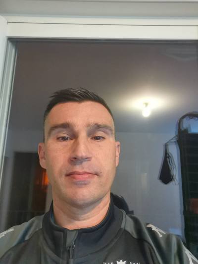 Olivier 48 años Montpellier  Francia