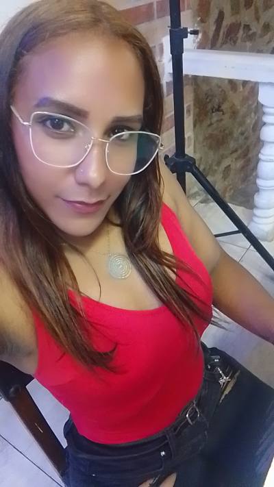 Luz 34 ans Caracssy Venezuela