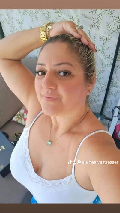 Helena 44 ans Curitiba  Brésil