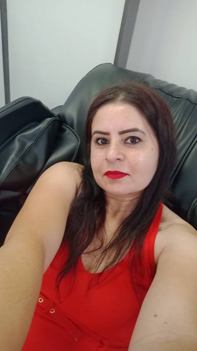 Letícia 43 ans  Caxias Do Sul  Brésil