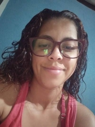 Paula 29 years Lavras Brazil