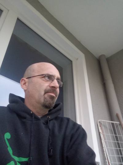 Michael 49 ans Minden  Allemagne