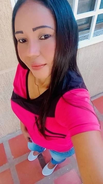 Lucy 20 ans  Venezuela