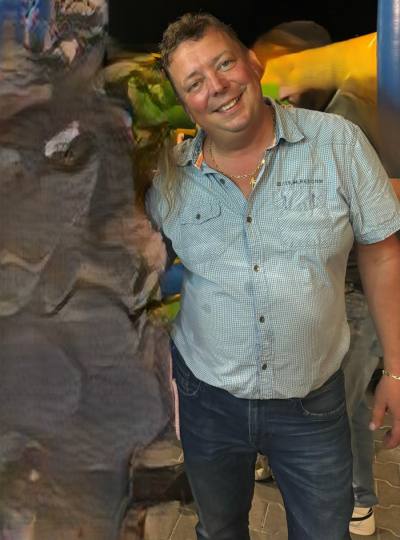 Alex 55 ans Nördlingen  Allemagne