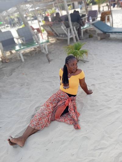 Estelle 34 ans Assinie  Côte d'Ivoire