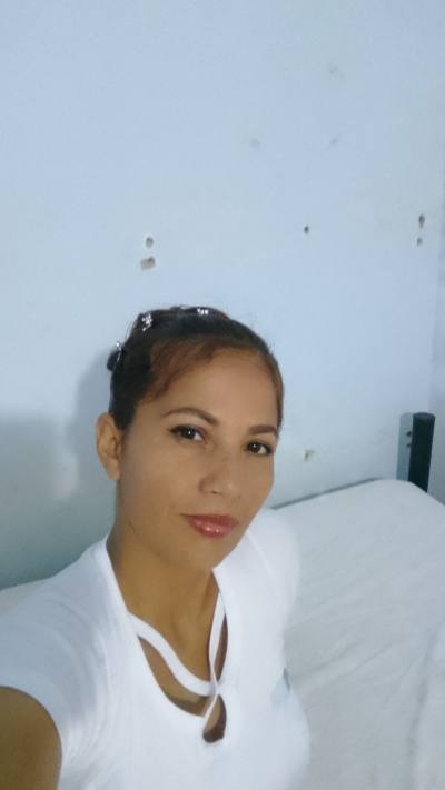 Mary 33 ans Habana Cuba